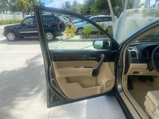 2009 Honda CR-V 3rd Gen - Image 10 of 21