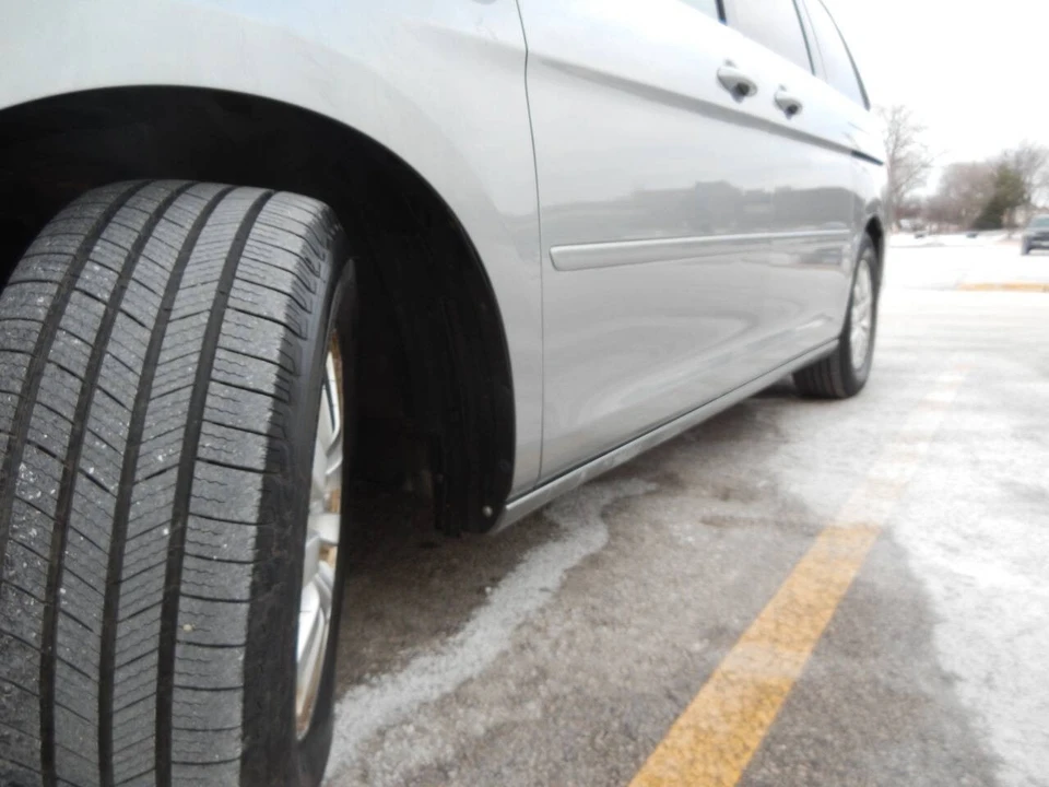 2009 Honda Odyssey - Image 15 of 21