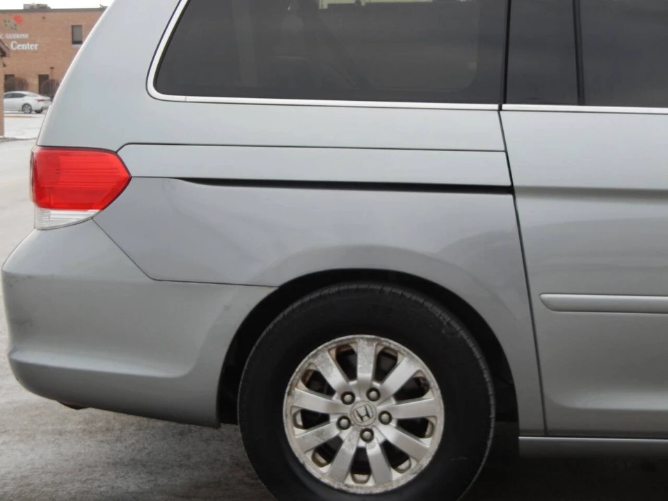 2009 Honda Odyssey - Image 20 of 21