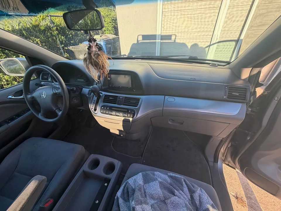 2009 Honda Odyssey - Image 17 of 17