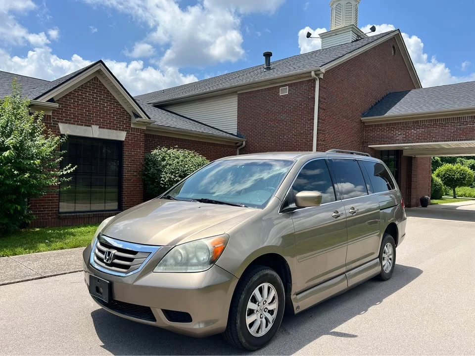 2009 Honda Odyssey - Image 3 of 10