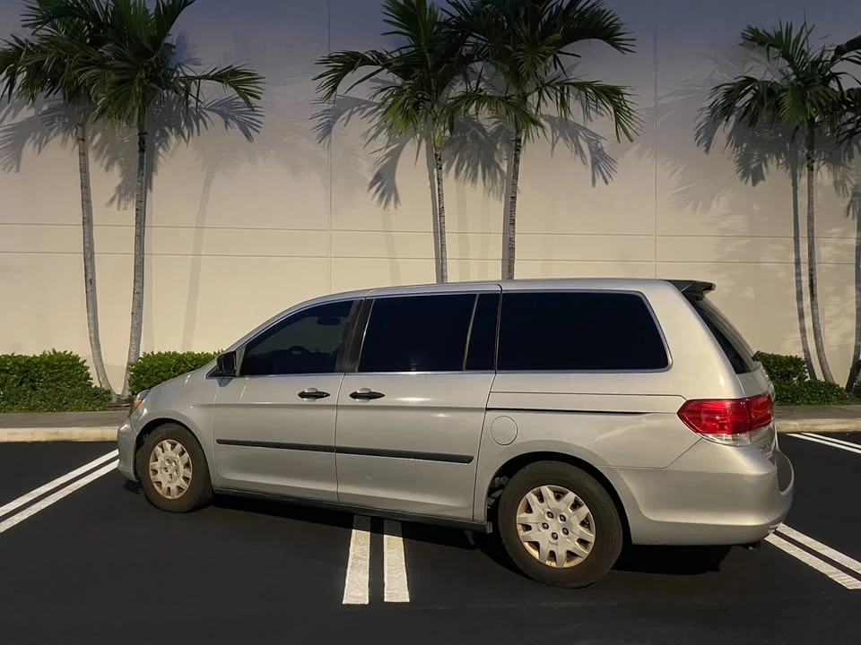 2009 Honda Odyssey - Image 6 of 13