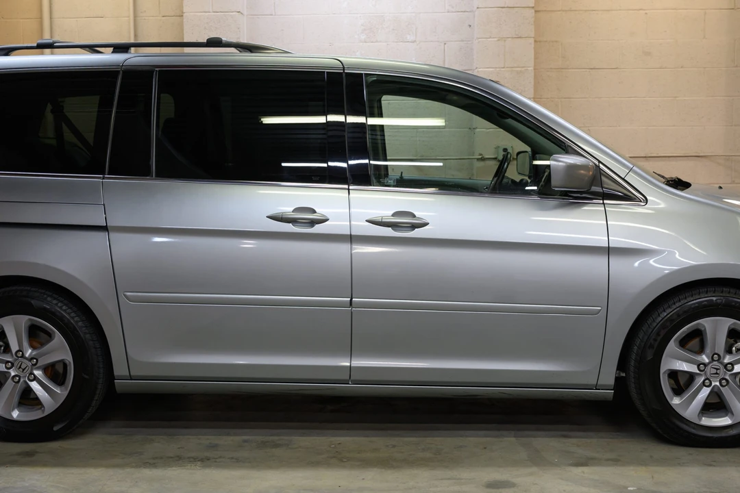 2009 Honda Odyssey - Image 29 of 31