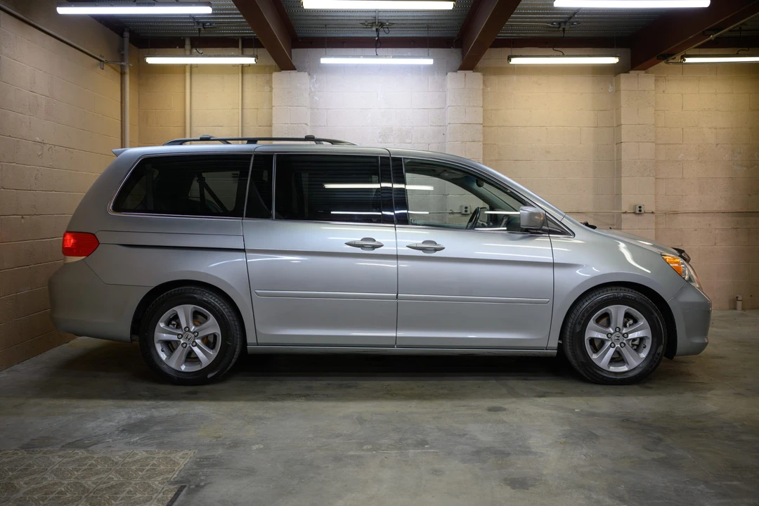 2009 Honda Odyssey - Image 12 of 31