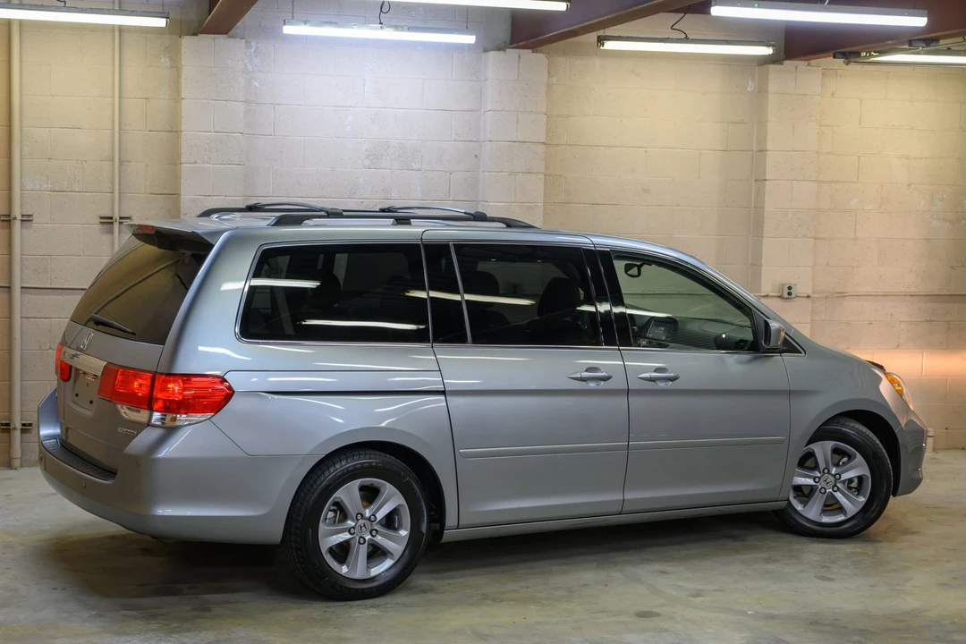 2009 Honda Odyssey - Image 14 of 31