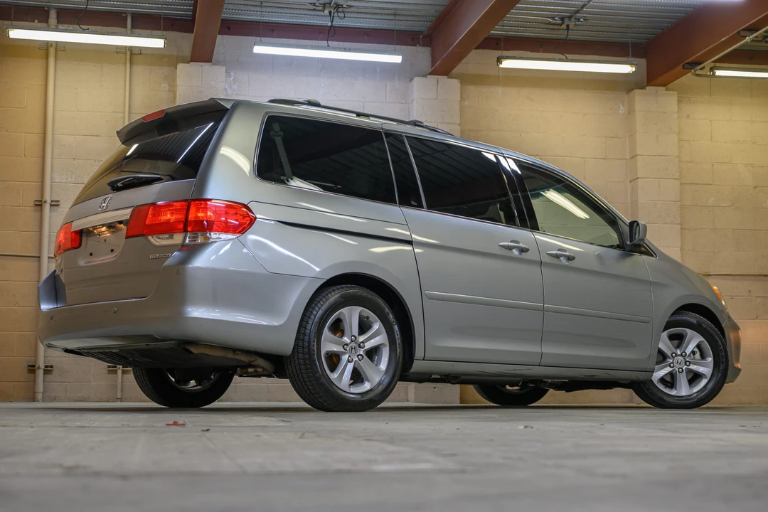 2009 Honda Odyssey - Image 17 of 31