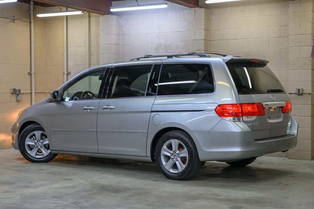 2009 Honda Odyssey - Image 23 of 31