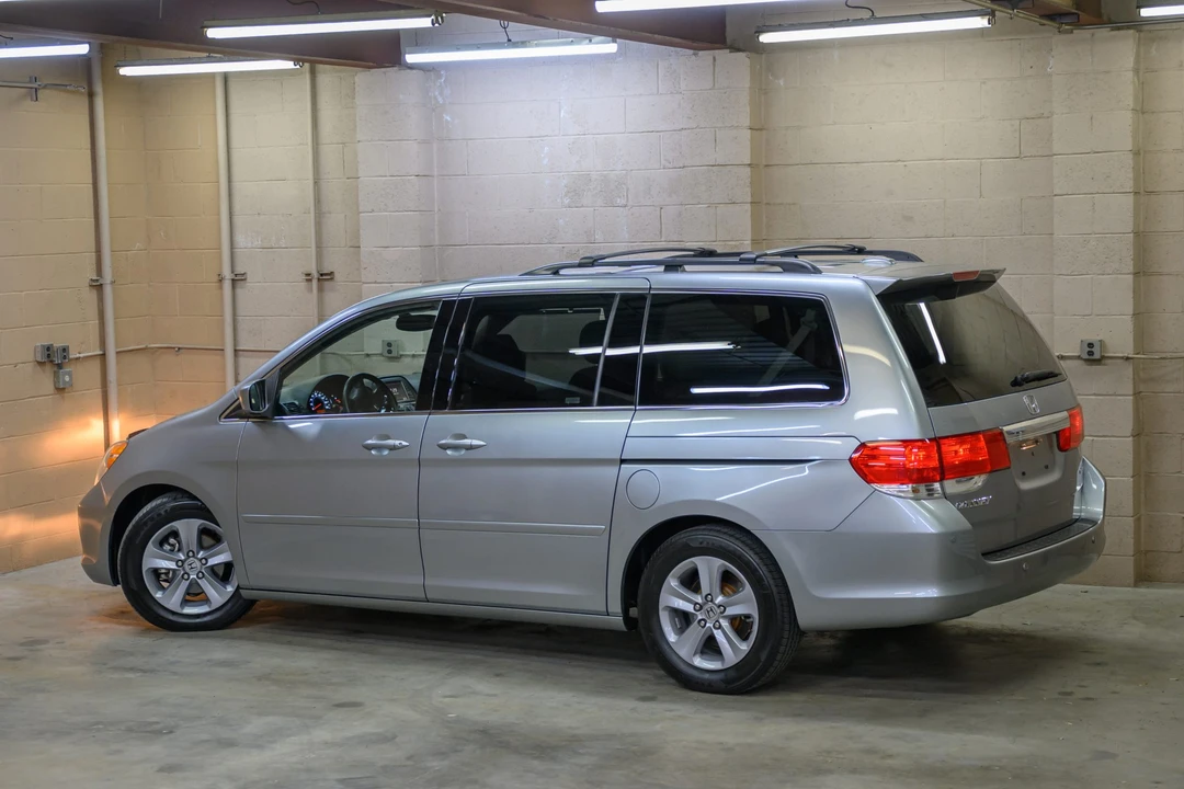 2009 Honda Odyssey - Image 21 of 31