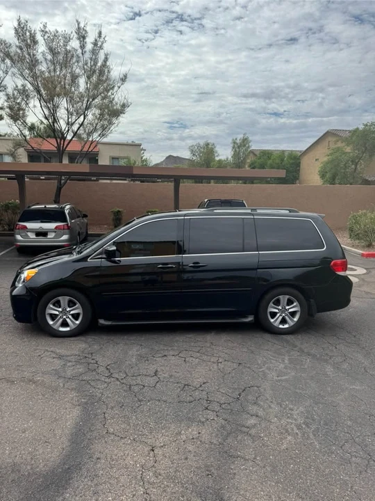 2009 Honda Odyssey - Image 3 of 16