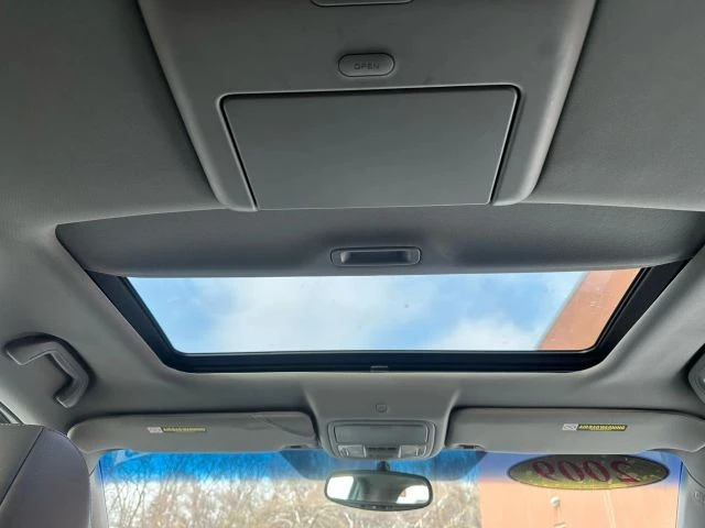 2009 Honda Odyssey - Image 25 of 27