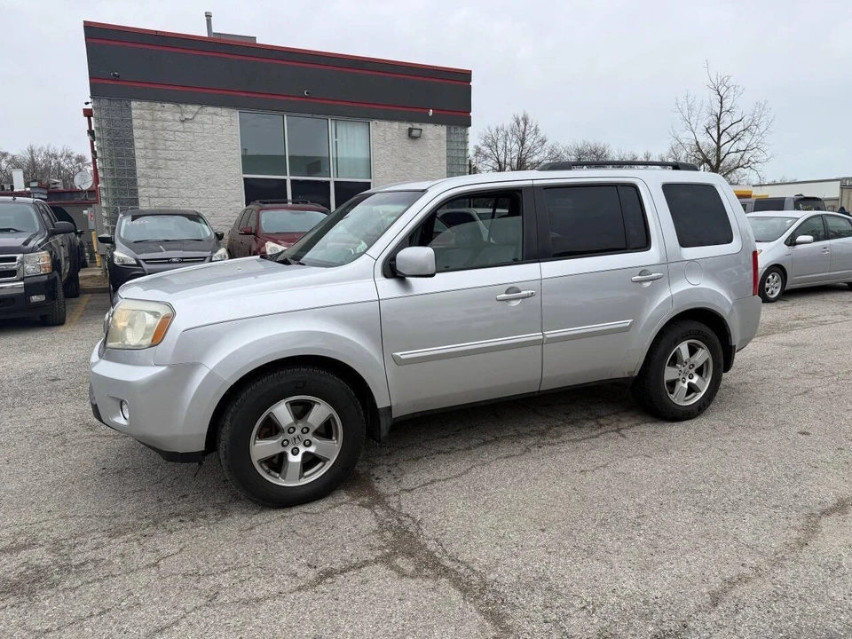 2009 Honda Pilot 2nd Gen - Image 2 of 13