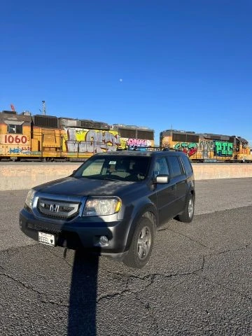2009 Honda Pilot 2nd Gen - Image 2 of 18