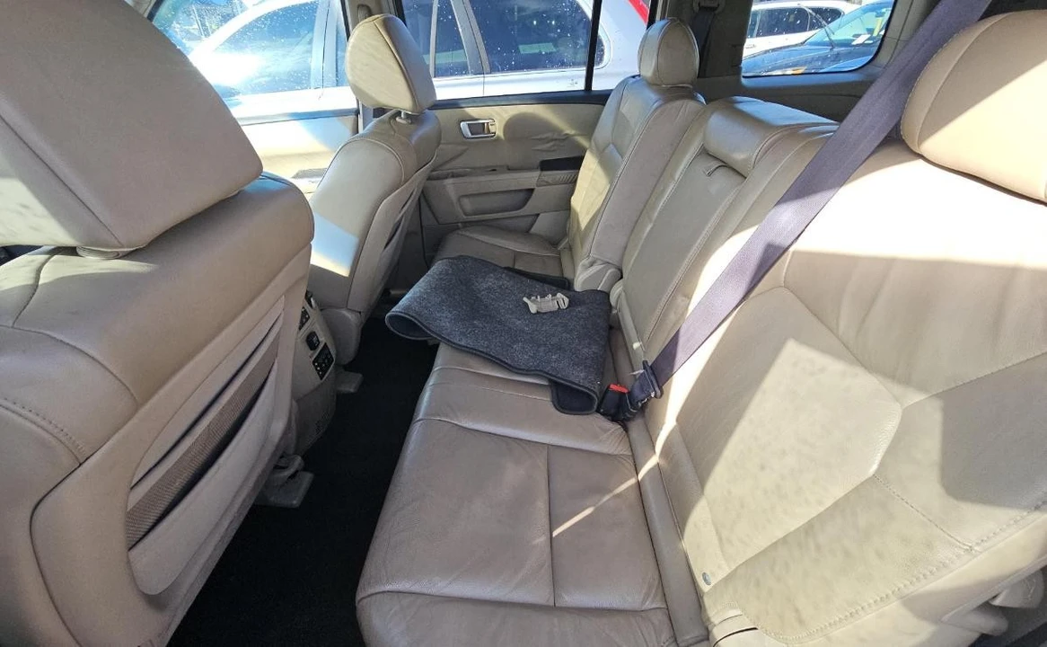 2009 Honda Pilot 2nd Gen - Image 12 of 15