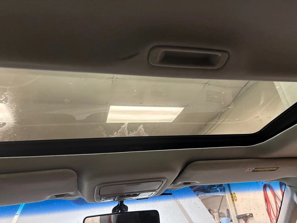 2009 Honda Ridgeline 1st Gen - Image 14 of 16