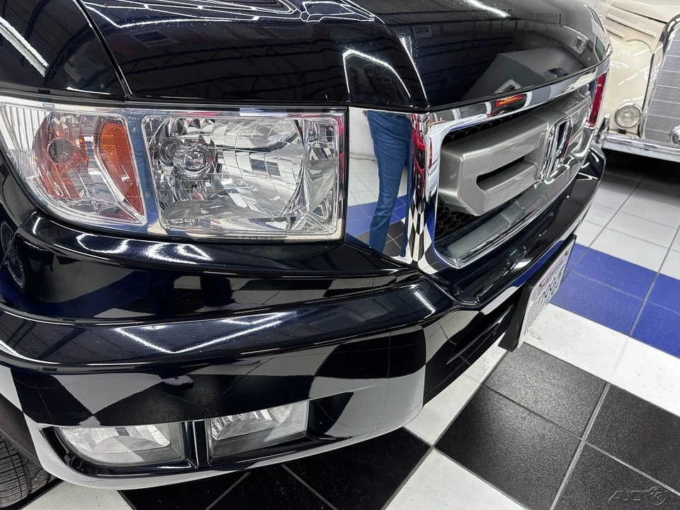 2009 Honda Ridgeline 1st Gen - Image 3 of 21