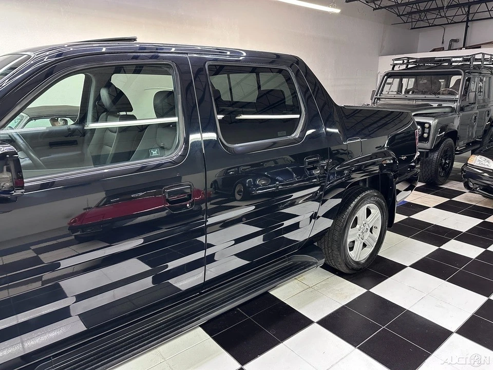 2009 Honda Ridgeline 1st Gen - Image 13 of 21