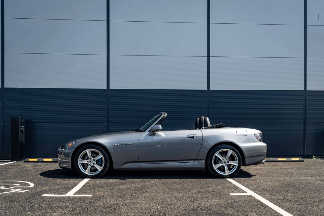 2009 Honda AP2 S2000 - Image 3 of 31
