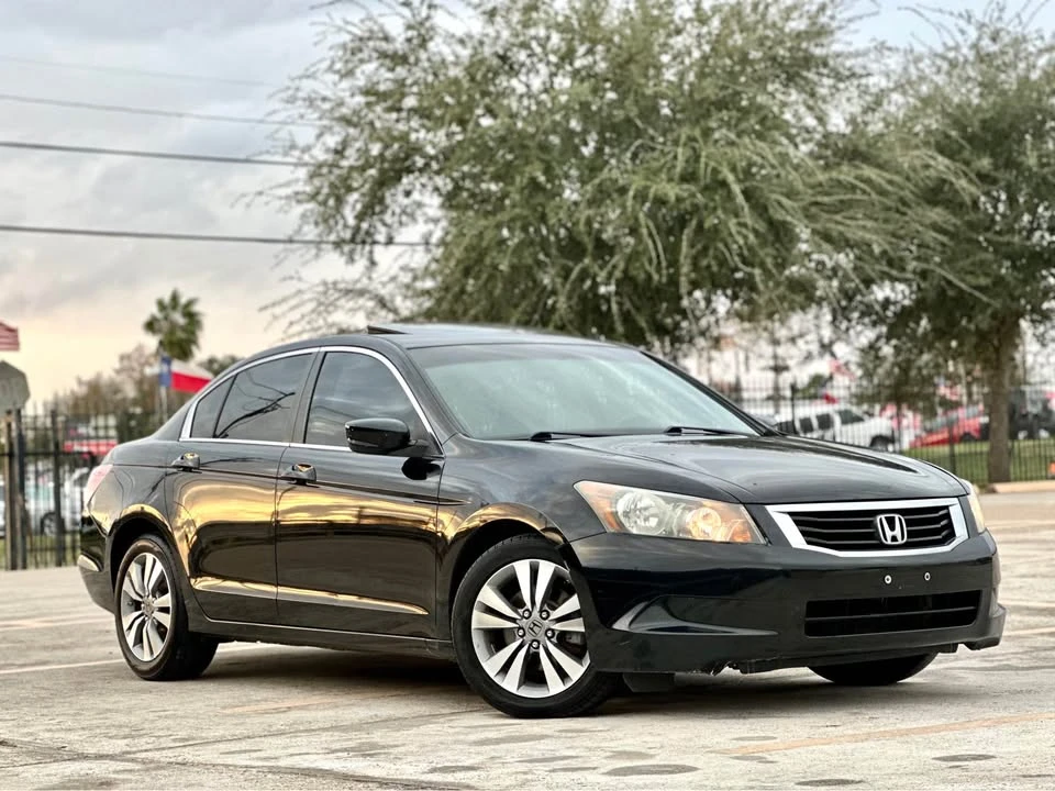 2009 Honda Accord 8th Gen - Image 2 of 19
