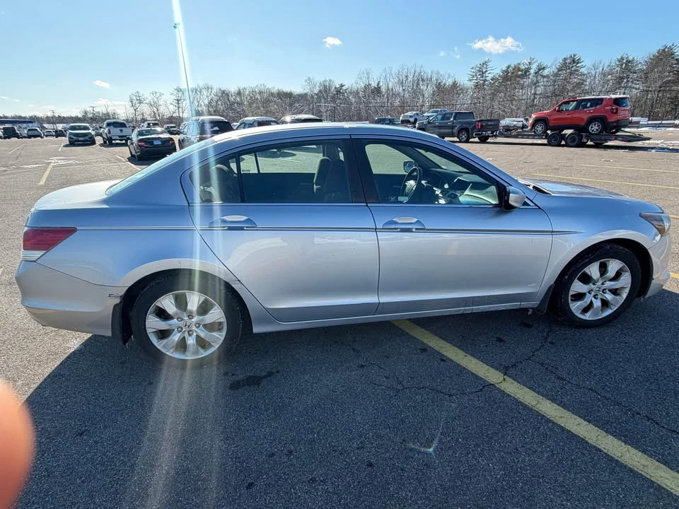 2009 Honda Accord 8th Gen - Image 5 of 18