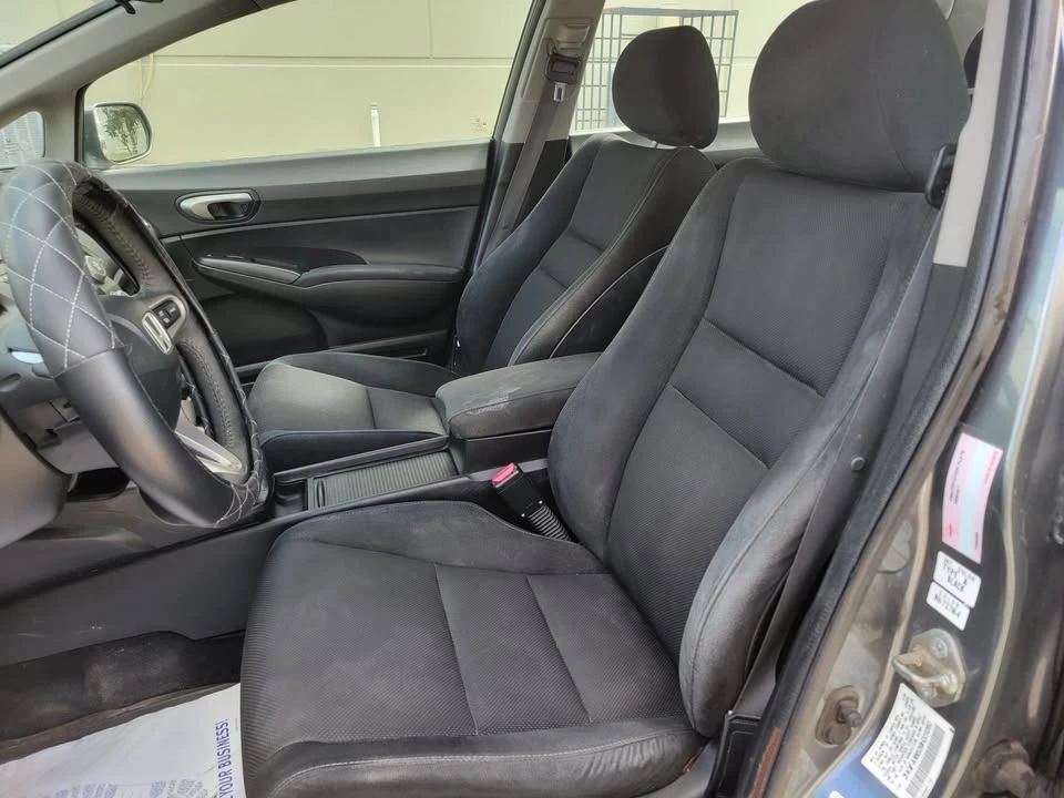 2009 Honda Civic 8th Gen - Image 8 of 14
