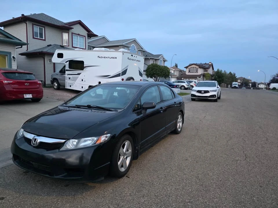 2009 Honda Civic 8th Gen - Image 5 of 13