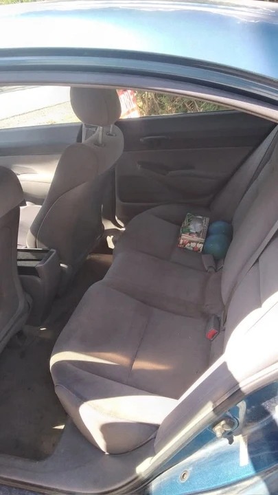 2009 Honda Civic 8th Gen - Image 4 of 5