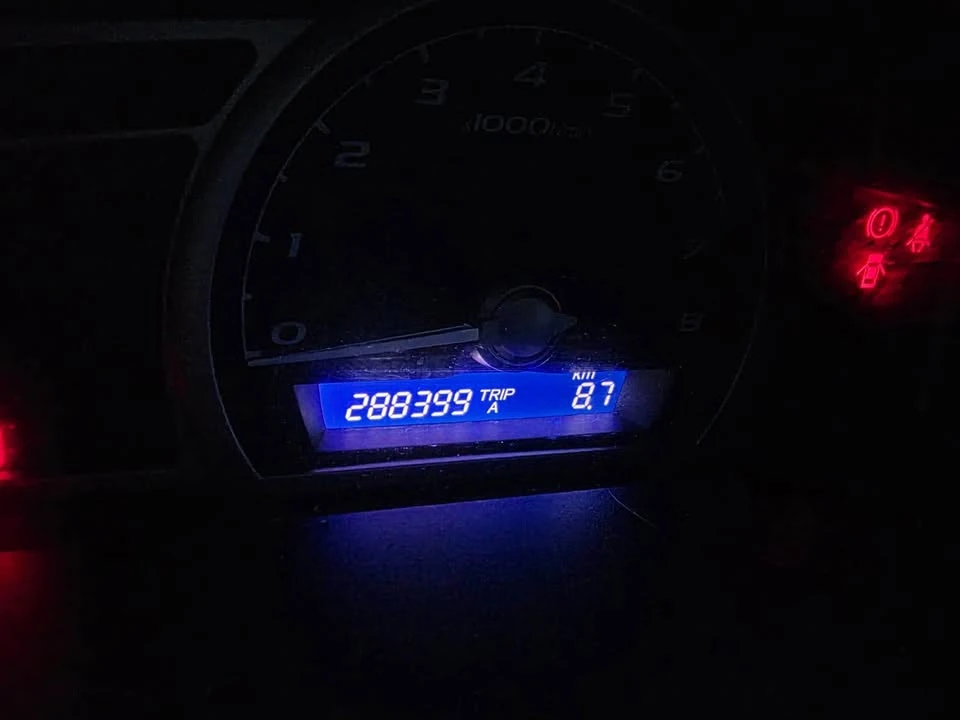 2009 Honda Civic 8th Gen - Image 12 of 13