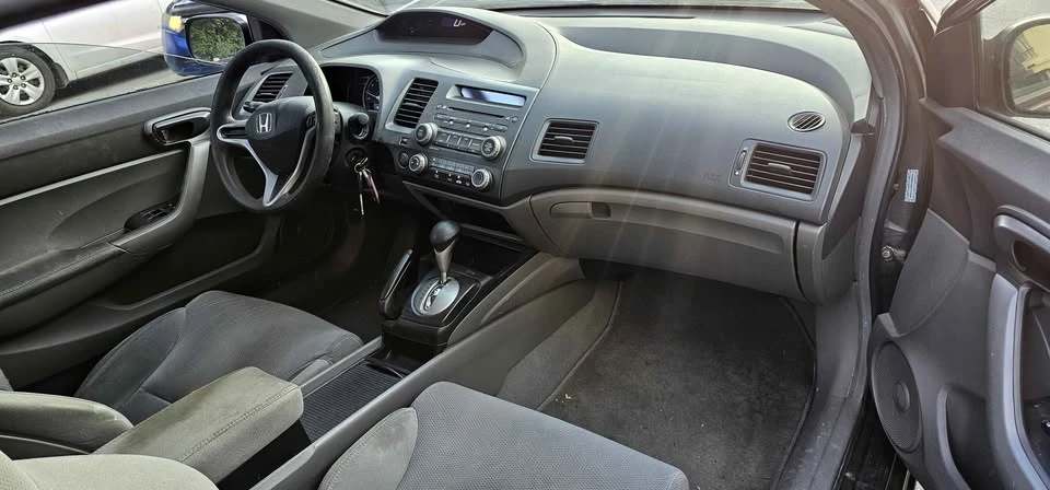 2009 Honda Civic 8th Gen - Image 5 of 5