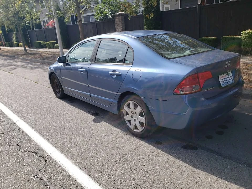 2009 Honda Civic 8th Gen - Image 3 of 10