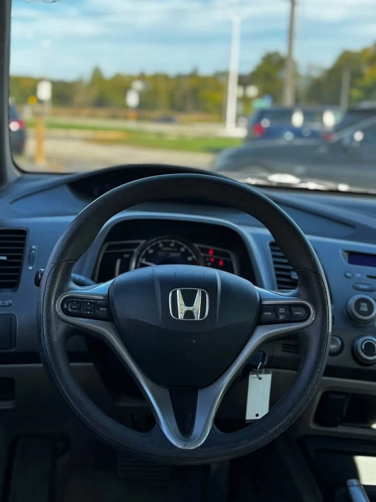 2009 Honda Civic 8th Gen - Image 15 of 15