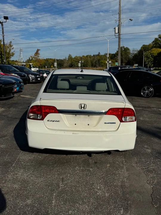 2009 Honda Civic 8th Gen - Image 7 of 15