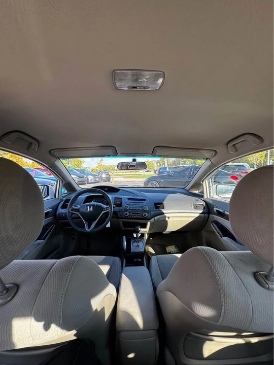 2009 Honda Civic 8th Gen - Image 13 of 15