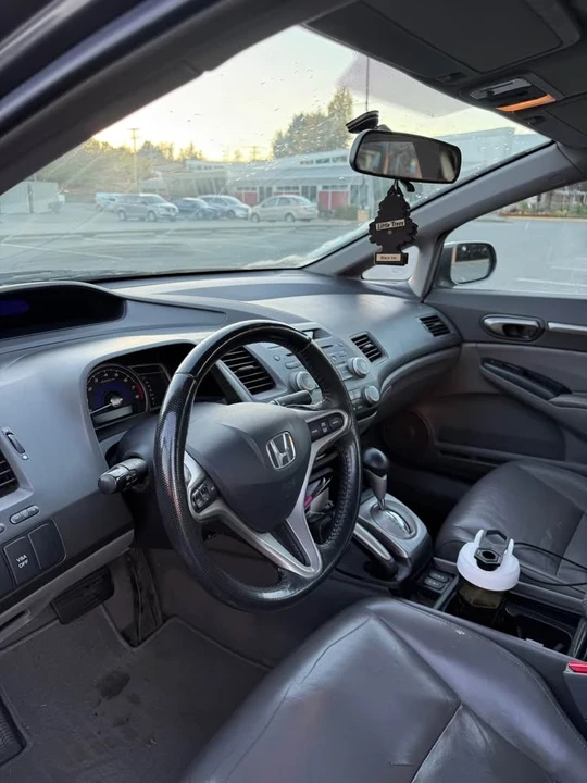 2009 Honda Civic 8th Gen - Image 8 of 10