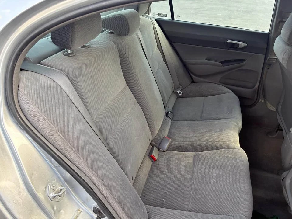 2009 Honda Civic 8th Gen - Image 4 of 8