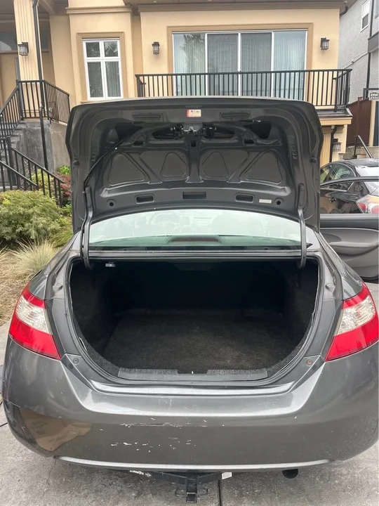 2009 Honda Civic 8th Gen - Image 10 of 13