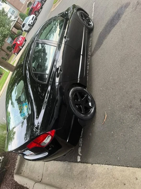 2009 Honda Civic 8th Gen - Image 7 of 9