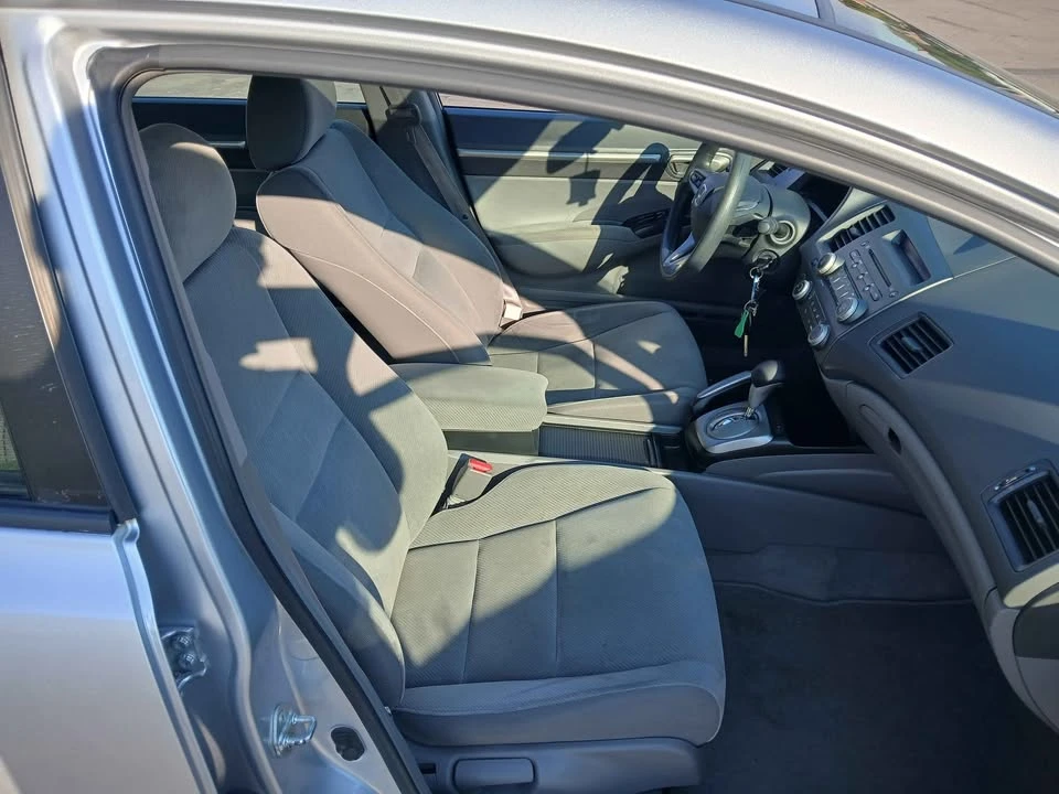 2009 Honda Civic 8th Gen - Image 7 of 15
