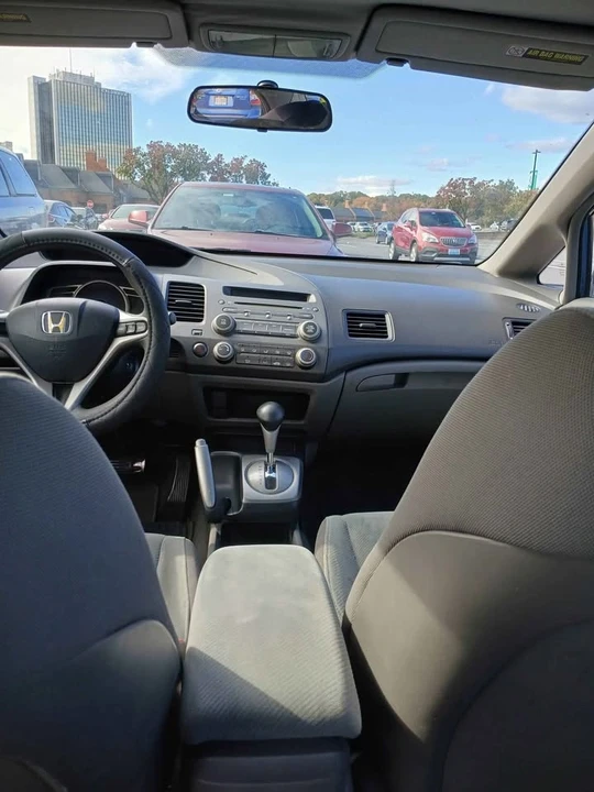 2009 Honda Civic 8th Gen - Image 4 of 11