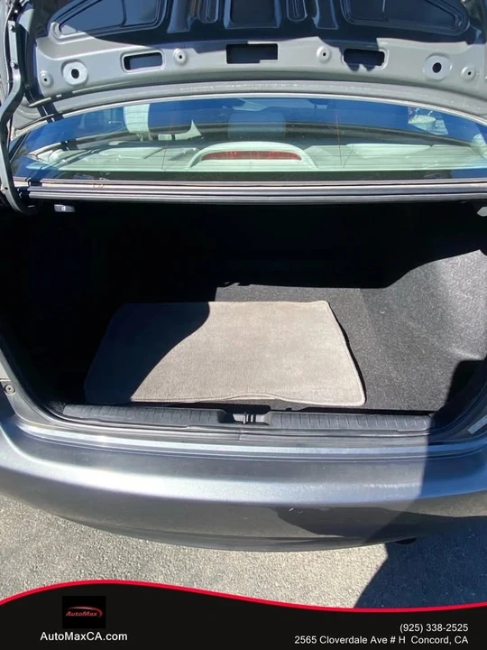 2009 Honda Civic 8th Gen - Image 10 of 19