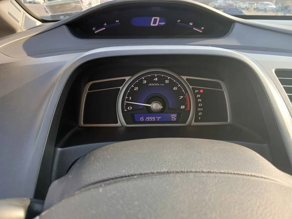 2009 Honda Civic 8th Gen - Image 11 of 15