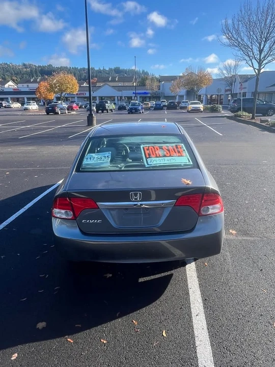 2009 Honda Civic 8th Gen - Image 3 of 12