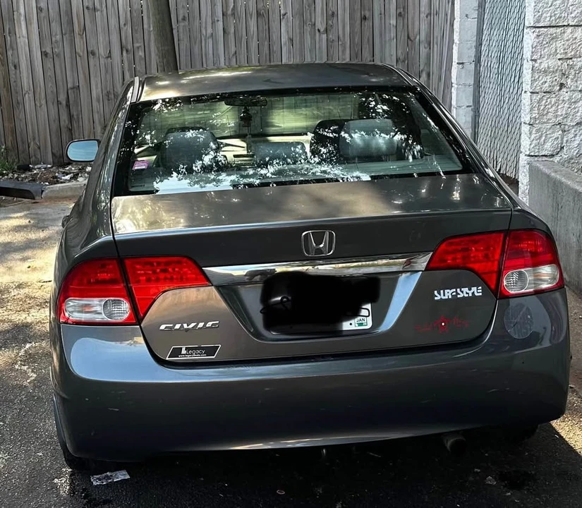 2009 Honda Civic 8th Gen - Image 4 of 9