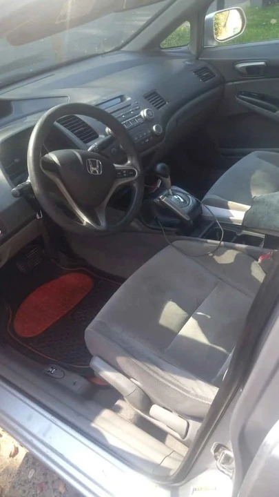 2009 Honda Civic 8th Gen - Image 2 of 3