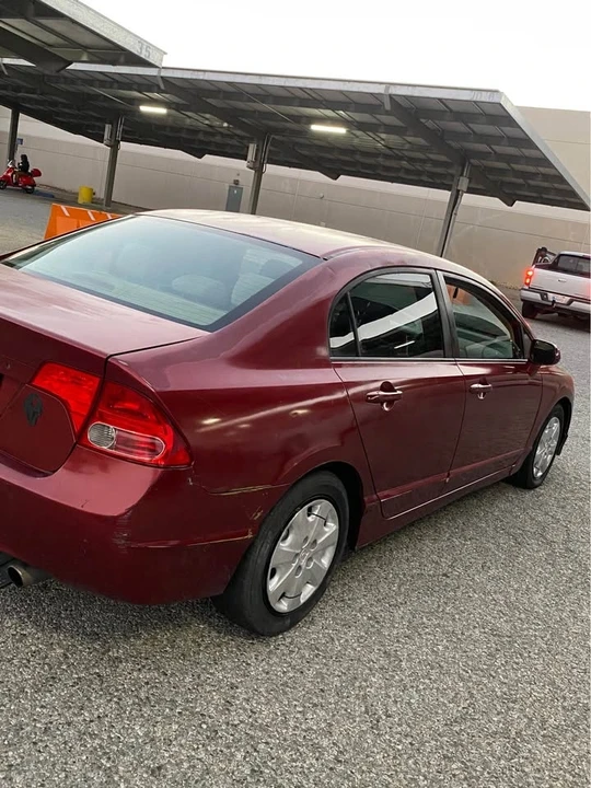 2009 Honda Civic 8th Gen - Image 4 of 5