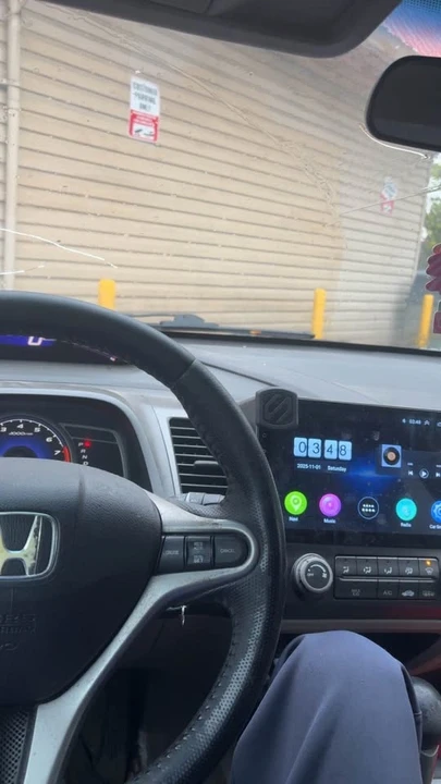 2009 Honda Civic 8th Gen - Image 2 of 2