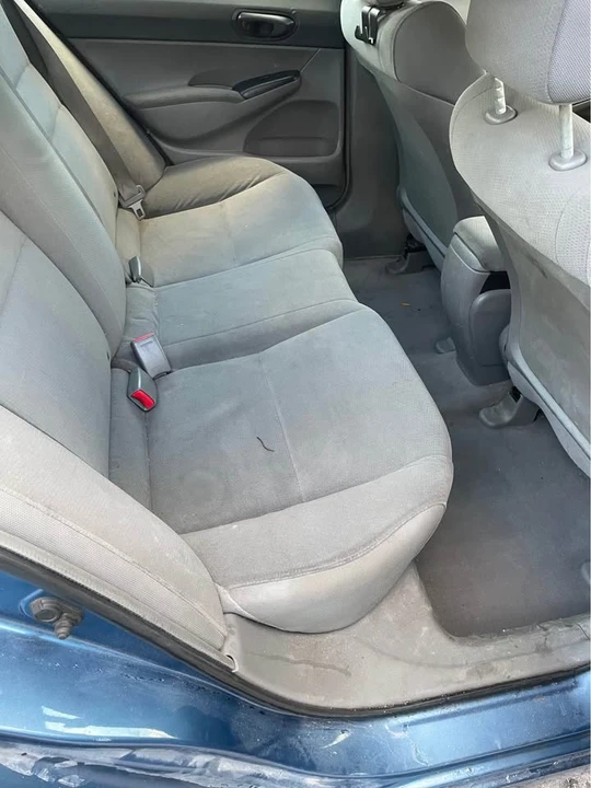 2009 Honda Civic 8th Gen - Image 6 of 8