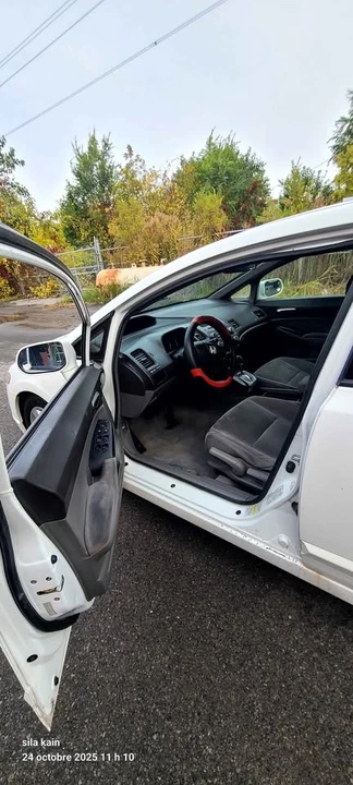 2009 Honda Civic 8th Gen - Image 9 of 10