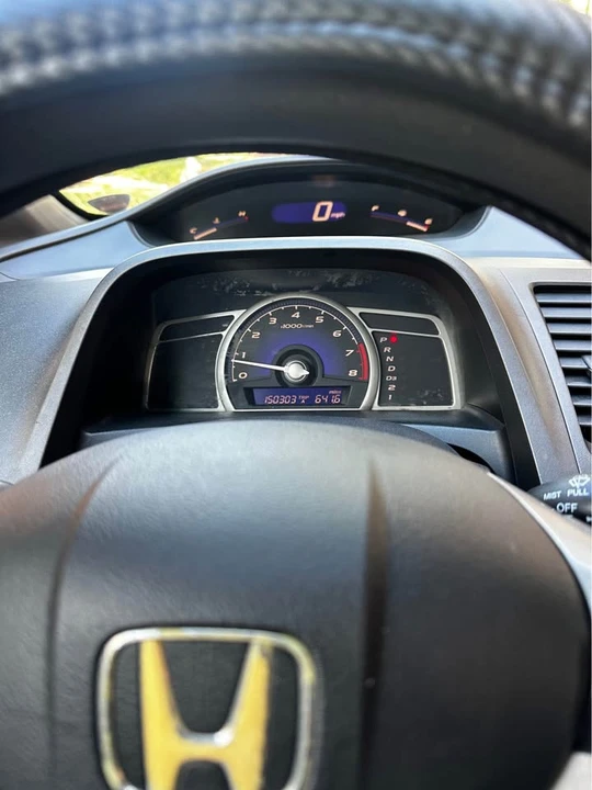 2009 Honda Civic 8th Gen - Image 7 of 9