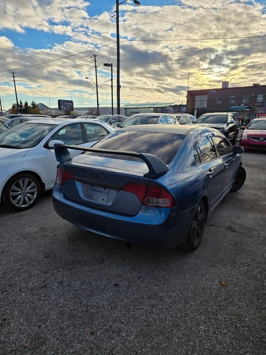 2009 Honda Civic 8th Gen - Image 4 of 11