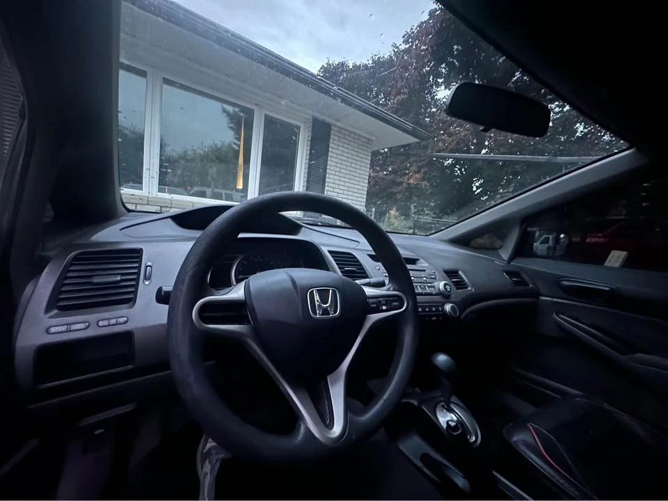2009 Honda Civic 8th Gen - Image 3 of 14